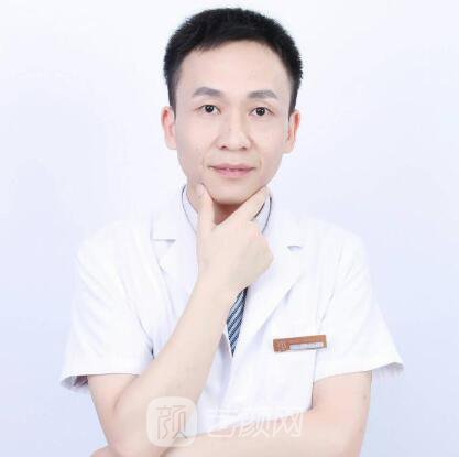 南昌美伊尔吸脂专家   刘立军