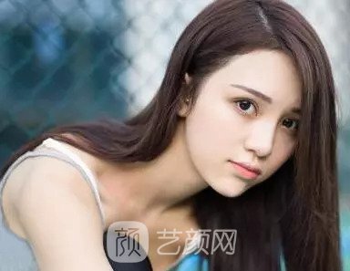 双眼皮有多重要?热巴、赵薇90%的女明星，双眼皮全是人工的