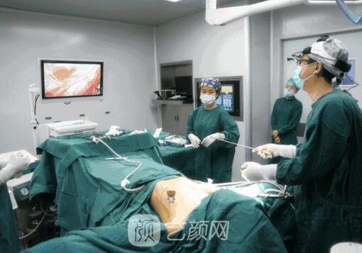 丰胸手术修复医院该如何挑选呢?