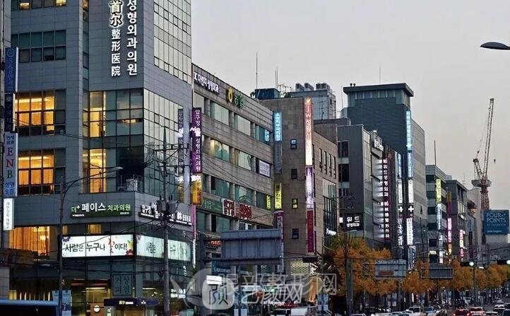 韩国割双眼皮多少钱