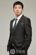 李威振