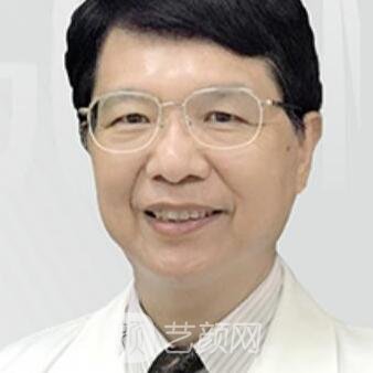 黄奇卿