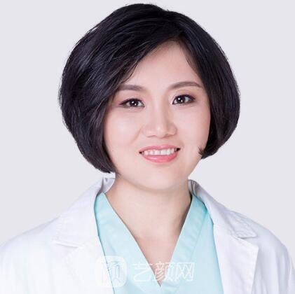 王静依