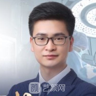 任康康