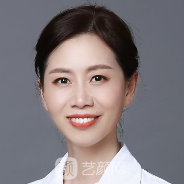 刘君