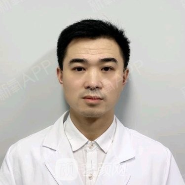 丁显智