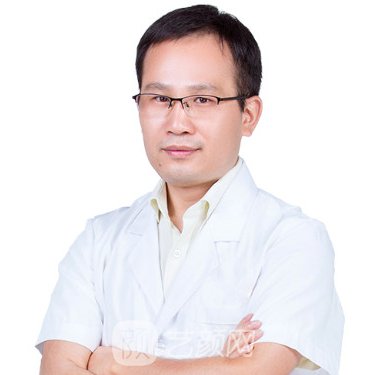 邱少琼