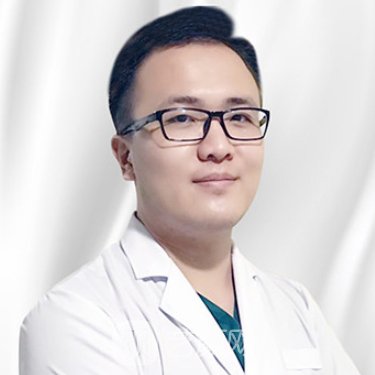 刘恿铂