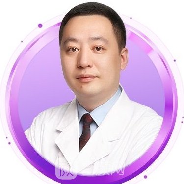 李战强