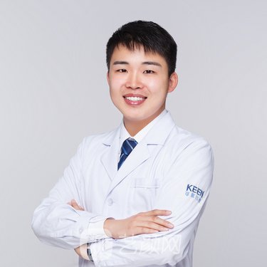 王栋