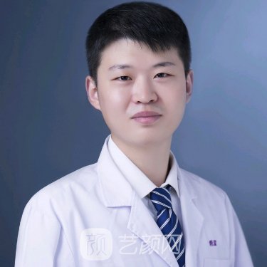 杨宇航