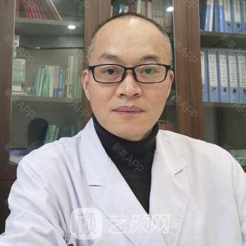 刘亚非