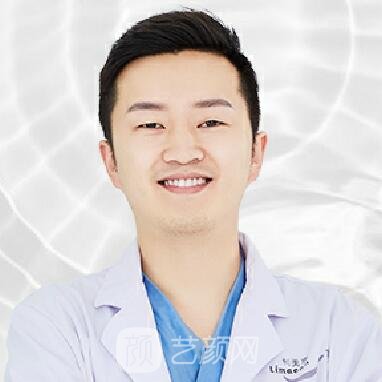闵翔