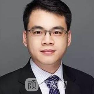 李志斌
