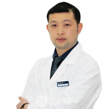 金伟