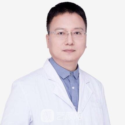 薛铁华