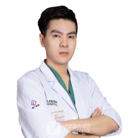 潘柯宇