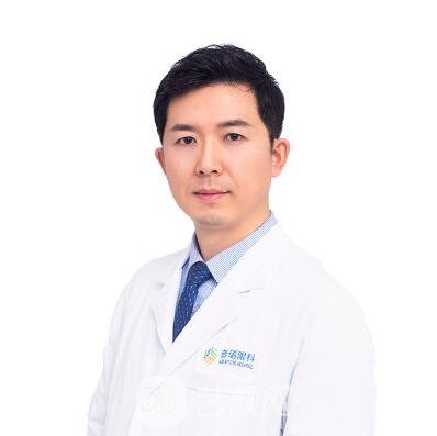 杨亮