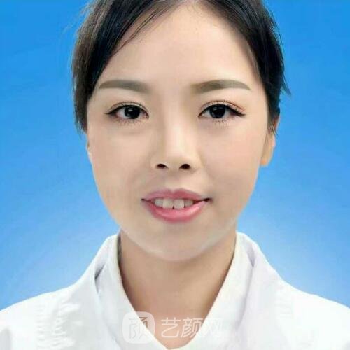 王露