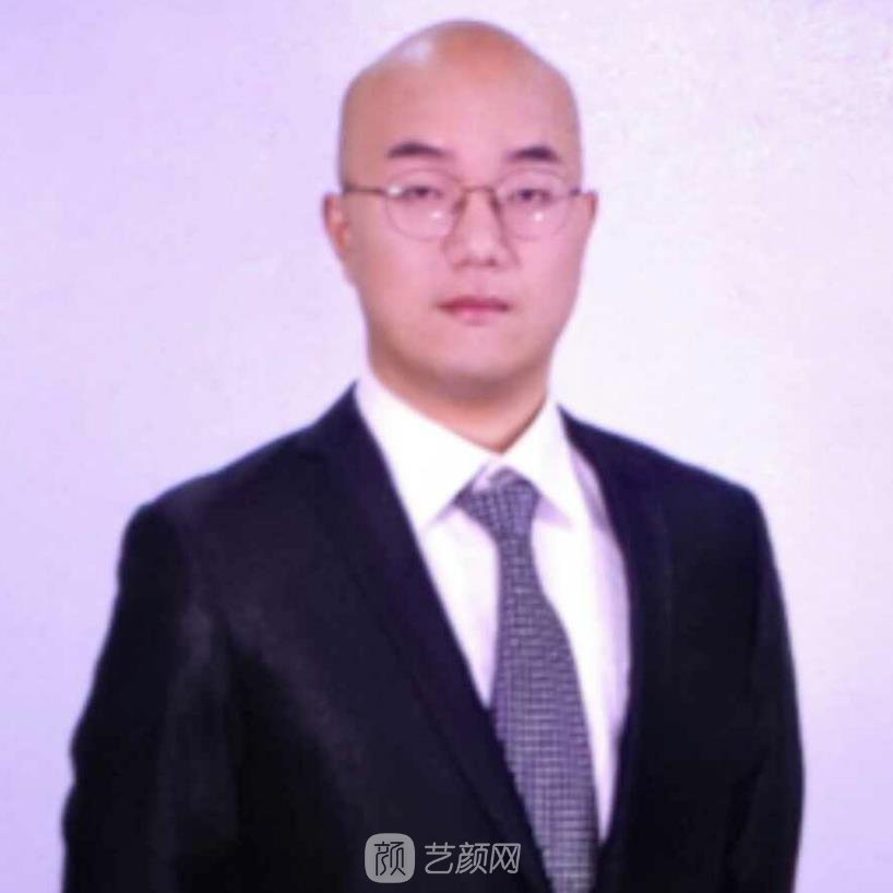 王巍