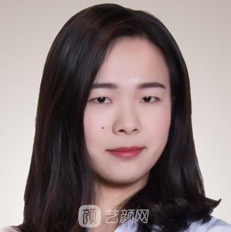 杨彦