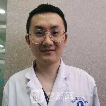 张彬