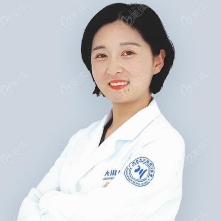 王凡