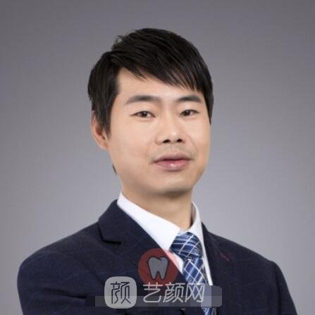 龚正伟