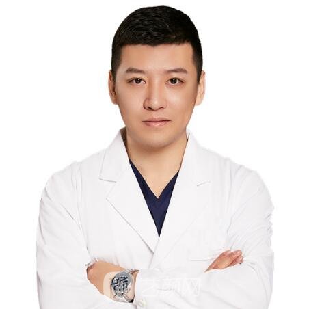 庞玖明