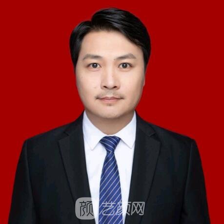 周航宇