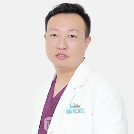 王振国