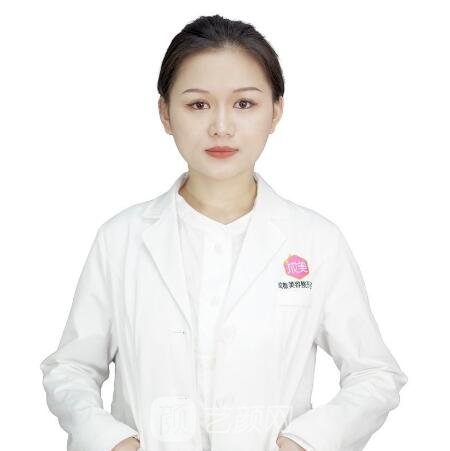 李丽
