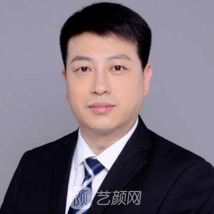 刘召明