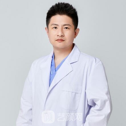 薛峰