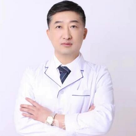 李勇