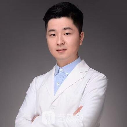史席铭