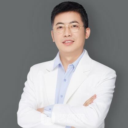 胡如华