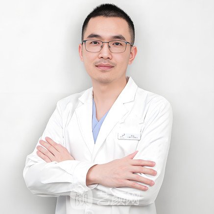李肖