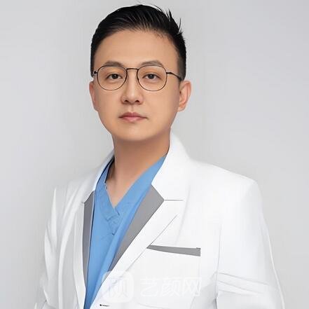 李宏