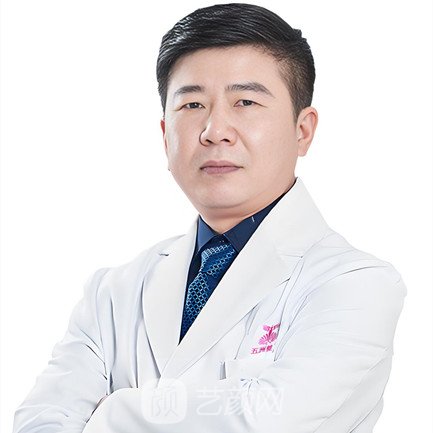 余成坤