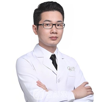 李春明
