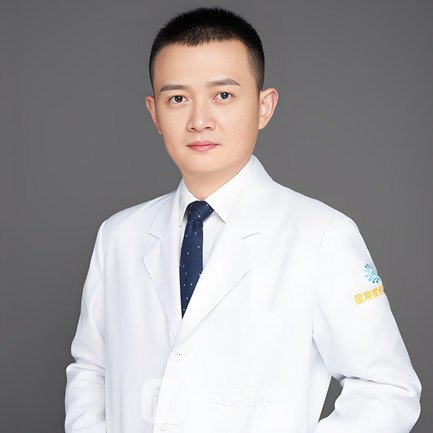 吴伟