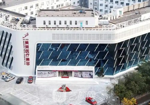 北京有名气的隆胸医生是