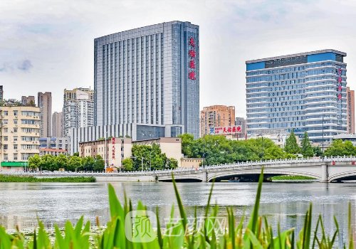 武汉天佑双眼皮医生排名