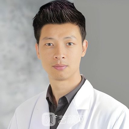 张志明