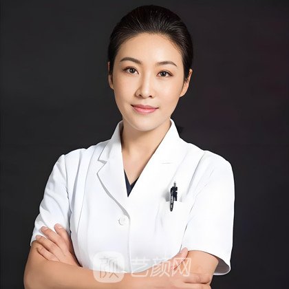 张亚洁
