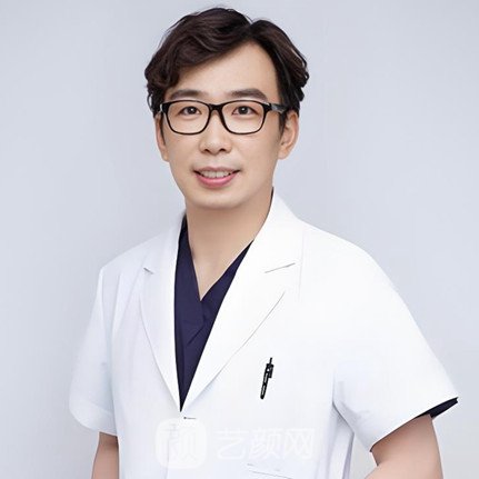 秦小鹏