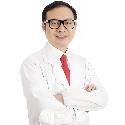 黄东亮