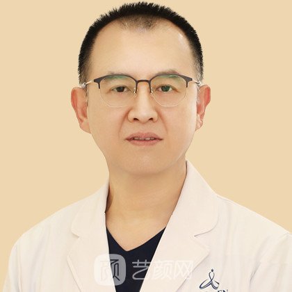 王明成