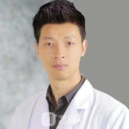 张志明
